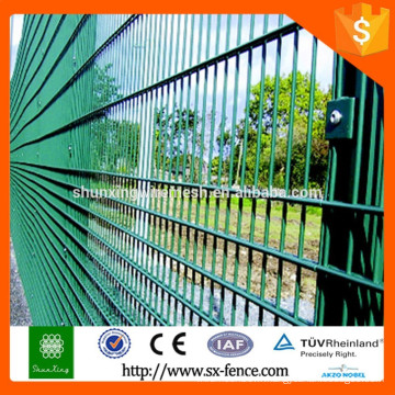 Assurance du commerce Alibaba Chine clôture de haute sécurité / double clôture métallique / maille à double tige